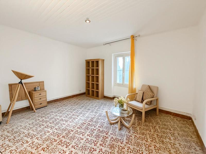 Maison - 200 m² - 6 pièces