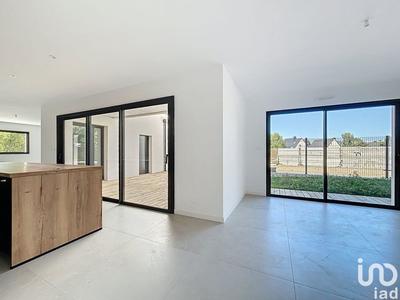 Maison - 135 m² - 6 pièces