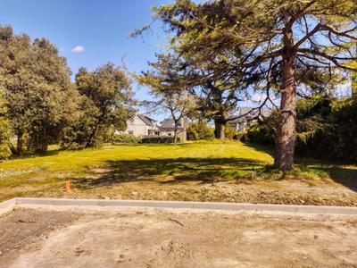 Terrain constructible - 1 313 m²