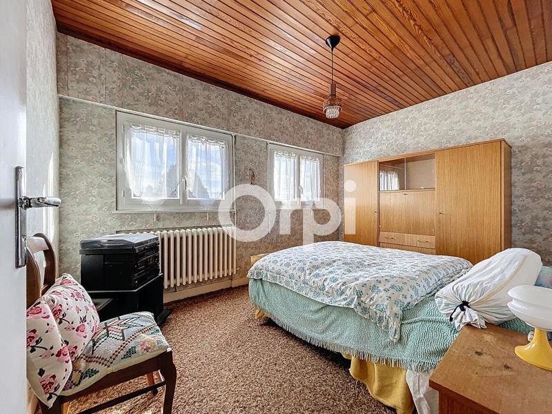 Maison - 104 m² - 6 pièces