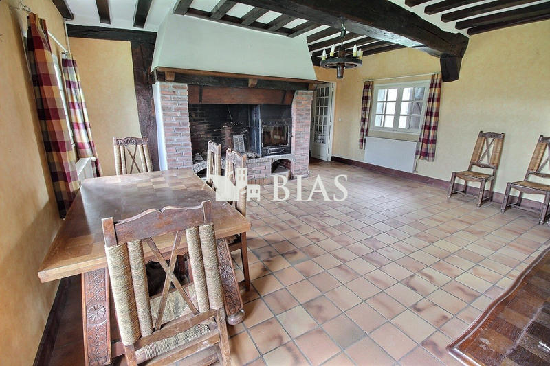 Maison - 122 m² - 4 pièces