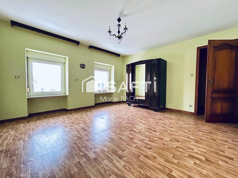 Maison - 111 m² - 5 pièces