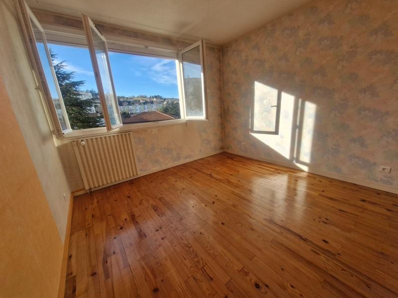 Appartement - 79 m² - 4 pièces