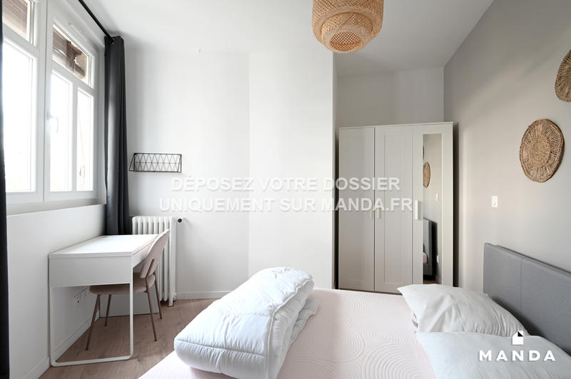Chambre - 13 m² - 4 pièces