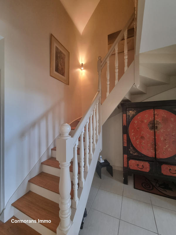 Maison - 180 m² - 7 pièces