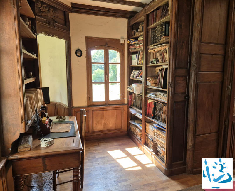 Château - 386 m² - 13 pièces