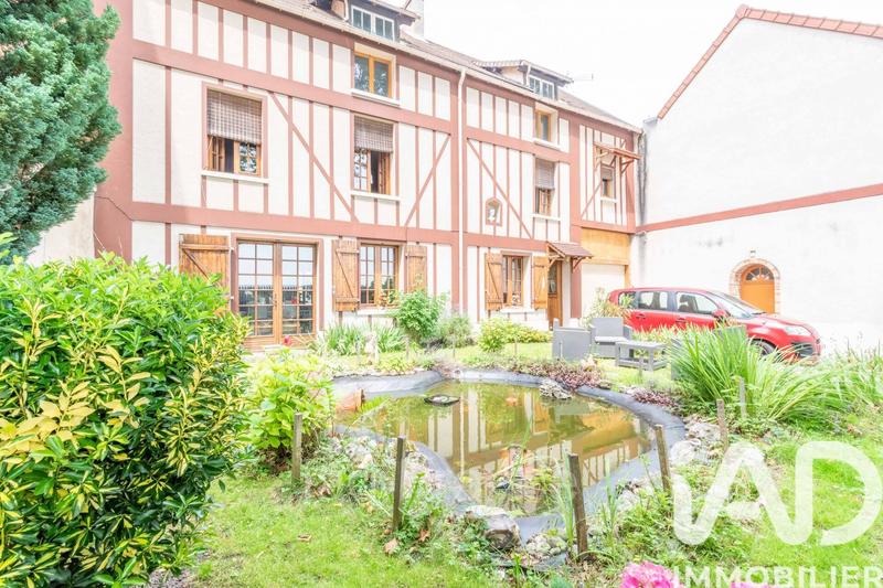 Maison - 140 m² - 6 pièces