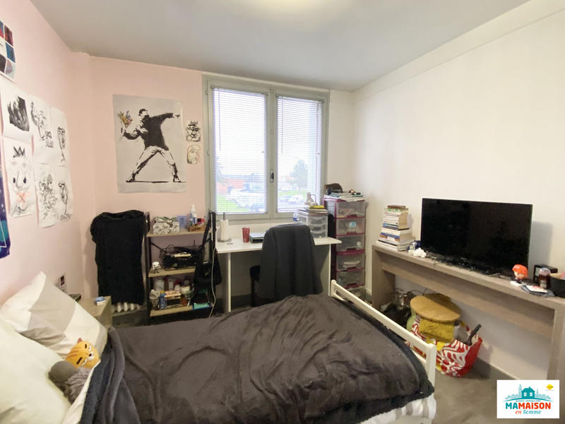 Appartement - 65 m² - 4 pièces