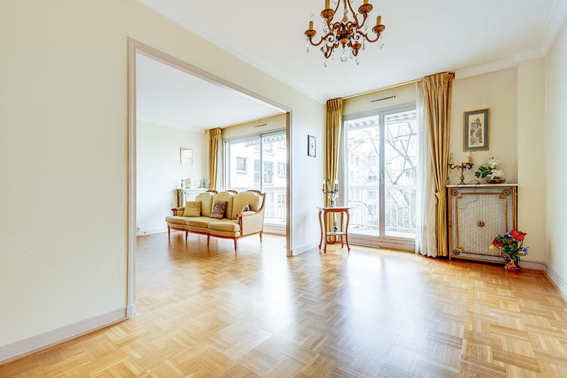 Appartement - 104 m² - 5 pièces