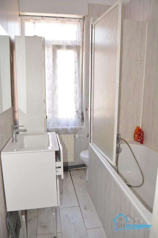 Maison - 141 m² - 5 pièces