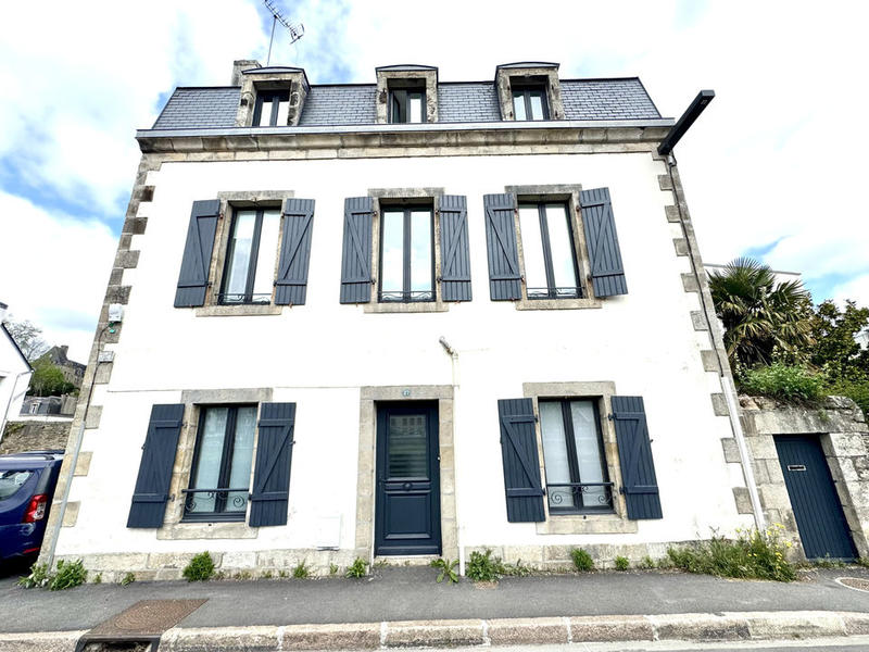 Maison - 140 m² - 6 pièces