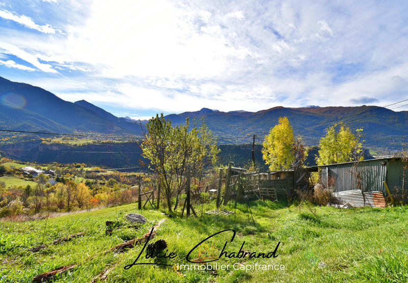 Terrain constructible - 936 m²