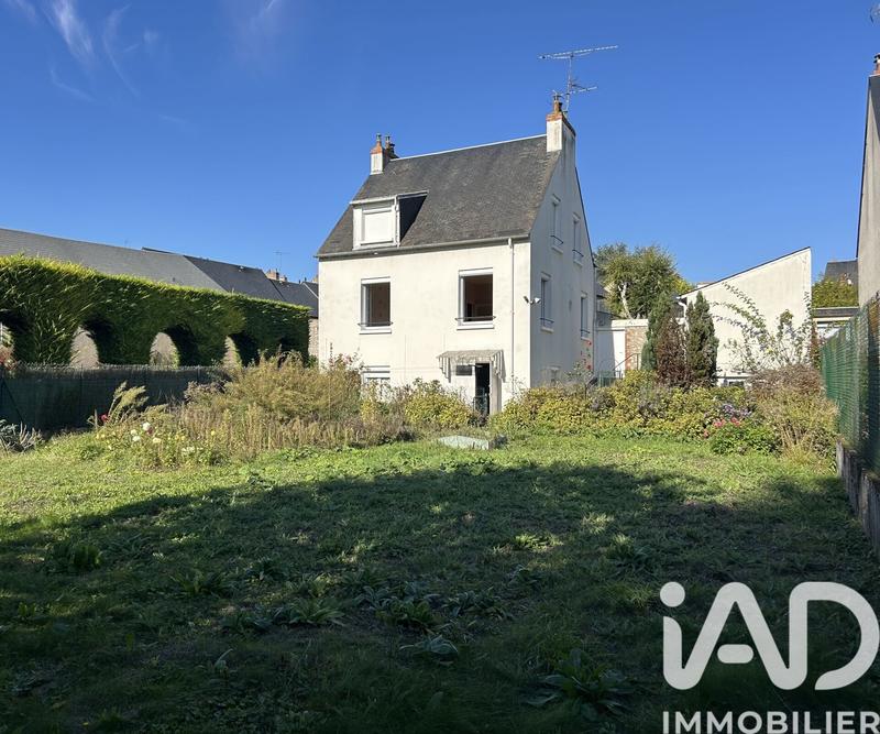 Maison - 90 m² - 5 pièces