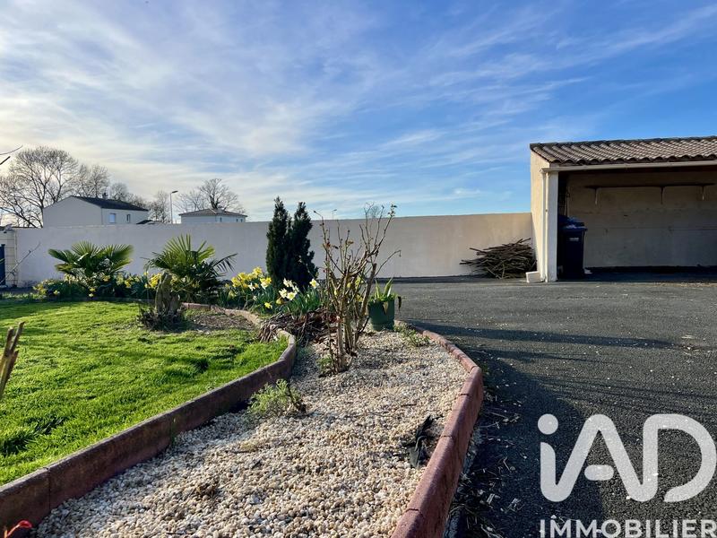 Maison - 92 m² - 5 pièces