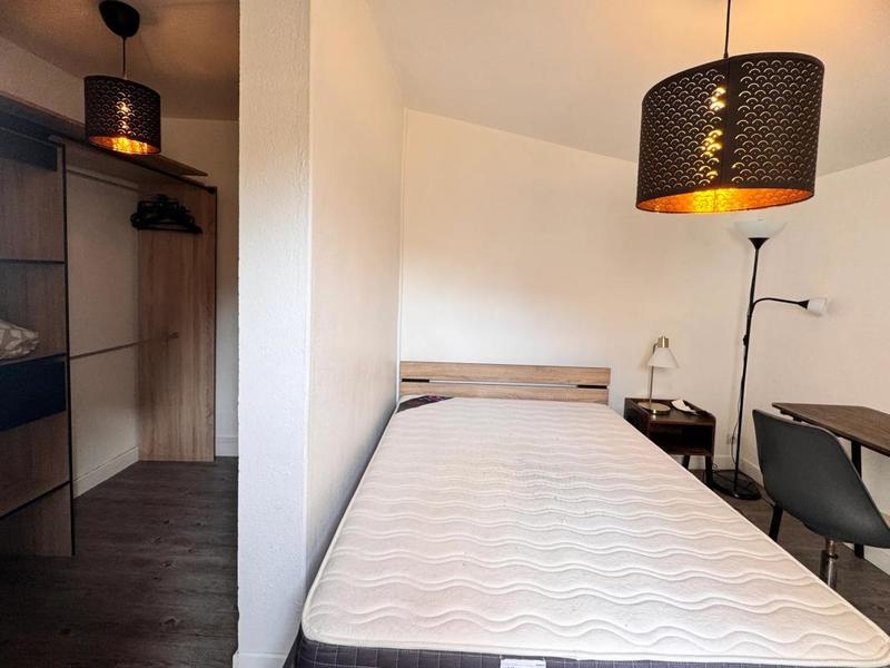 Studio - 15 m² - 1 pièce