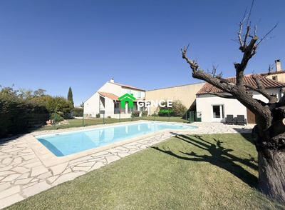 Maison - 120 m² - 6 pièces