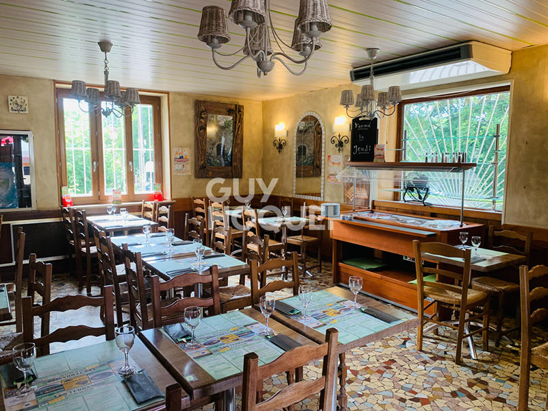 Local commercial - 205 m²