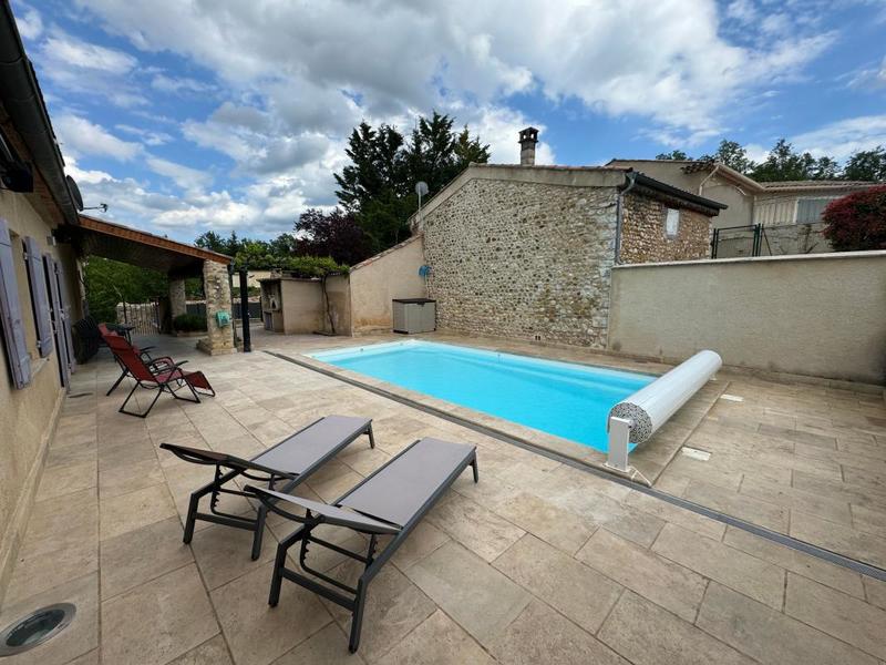 Villa - 171 m² - 6 pièces