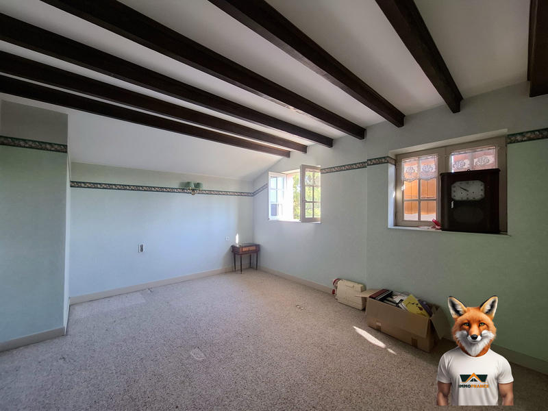 Maison traditionnelle - 150 m² - 7 pièces