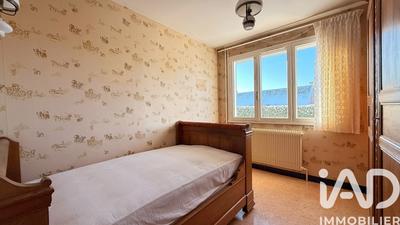 Maison - 98 m² - 5 pièces