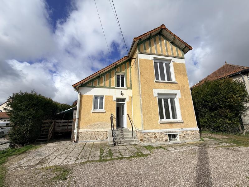 Maison - 85 m² - 4 pièces