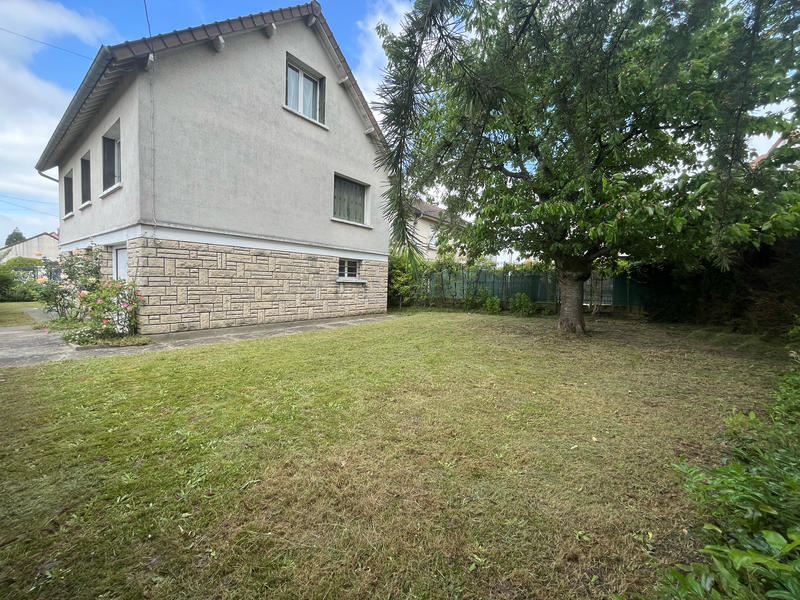 Maison - 120 m² - 6 pièces