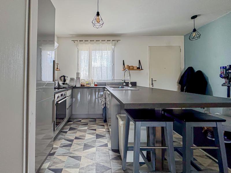 Appartement - 64 m² - 3 pièces