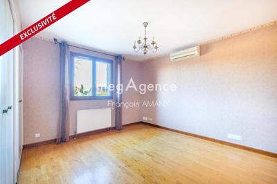 Maison - 154 m² - 7 pièces