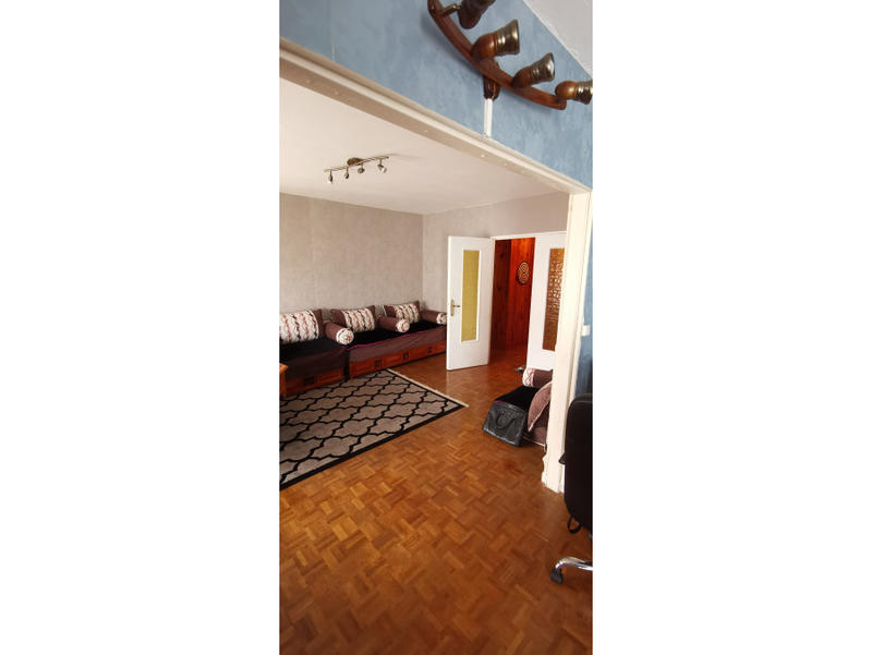 Appartement - 80 m² - 4 pièces