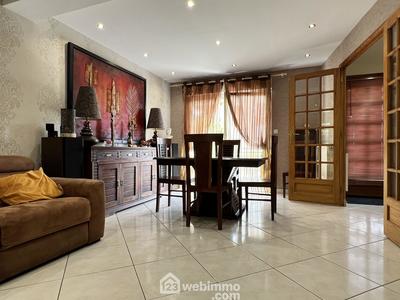 Maison de ville - 118 m² - 5 pièces