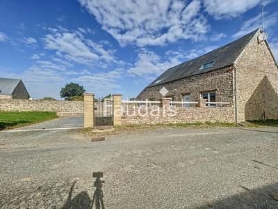 Maison - 117 m² - 4 pièces