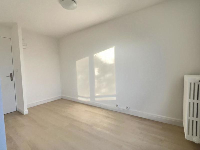 Studio - 13 m² - 1 pièce