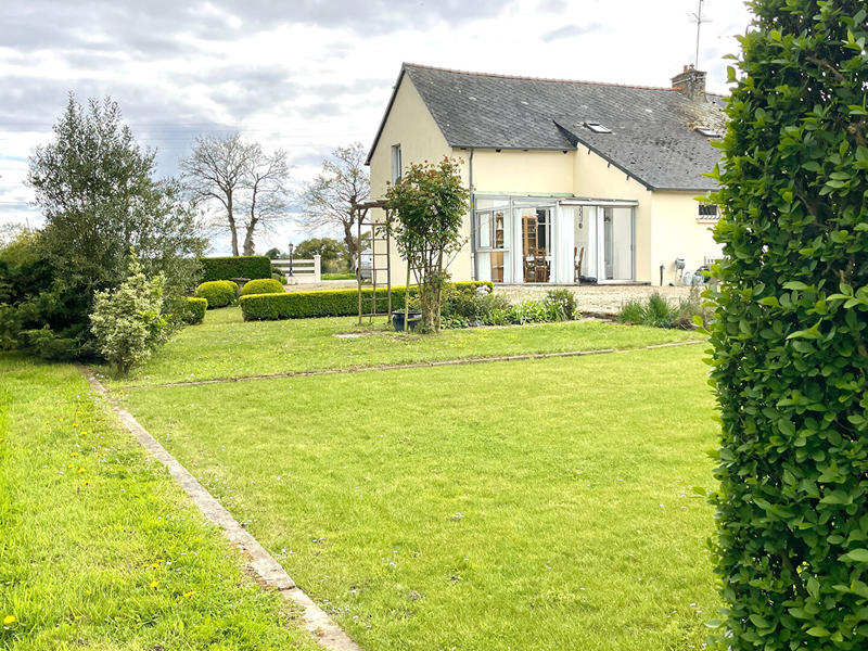 Maison - 146 m² - 6 pièces