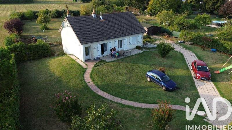 Maison - 98 m² - 6 pièces