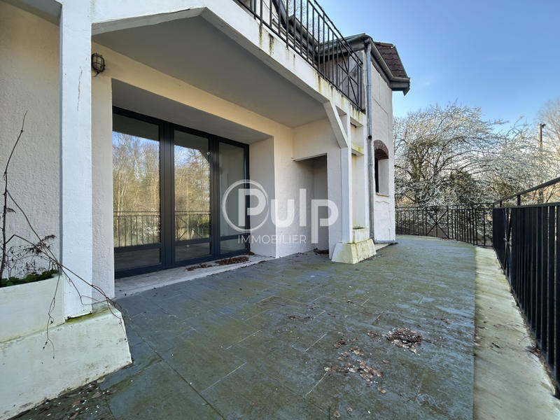 Immeuble - 263 m² - 10 pièces