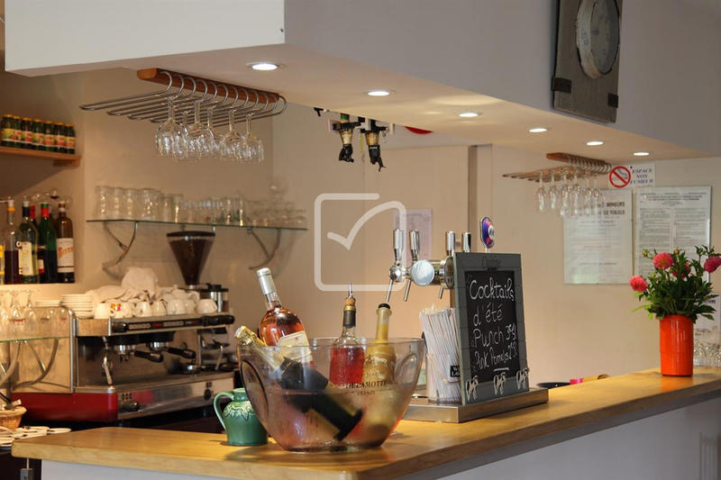 Maison de village - 250 m² - 10 pièces