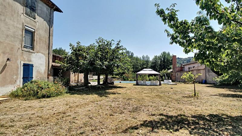 Maison - 163 m² - 7 pièces