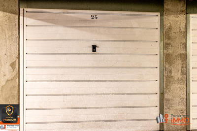 Parking / Garage - 14 m²