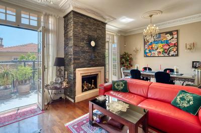 Villa - 180 m² - 6 pièces