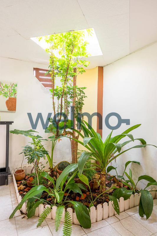 Villa - 530 m² - 10 pièces