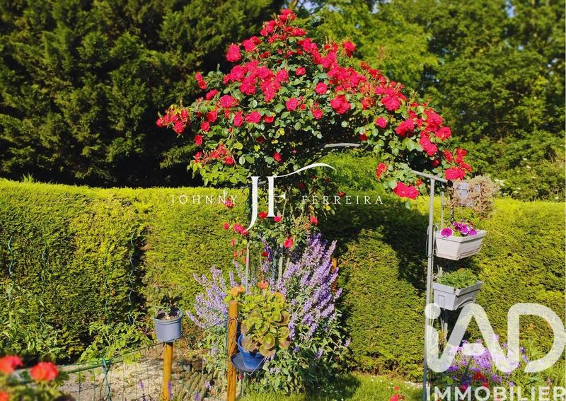 Maison - 196 m² - 9 pièces