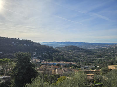 Appartement - 133 m² - 4 pièces