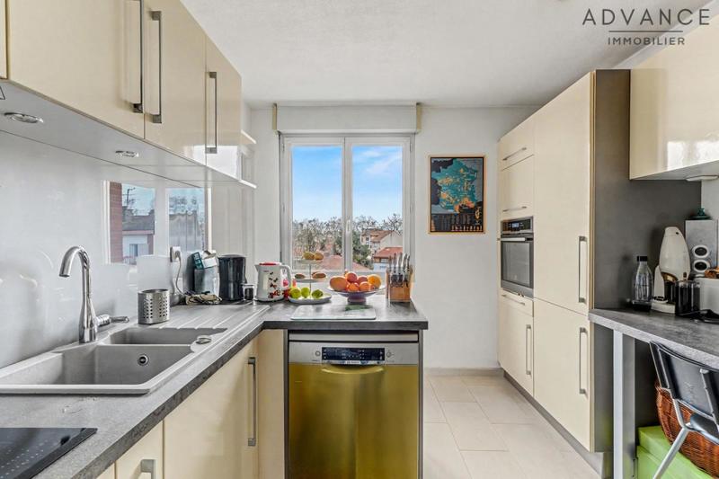 Appartement - 104 m² - 4 pièces