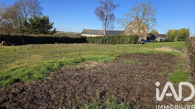 Terrain - 1 200 m²