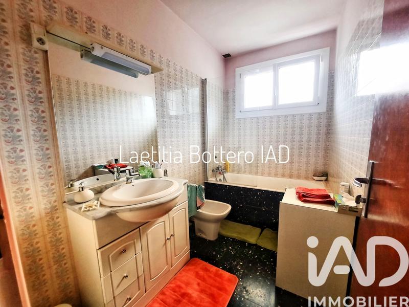 Maison - 163 m² - 6 pièces