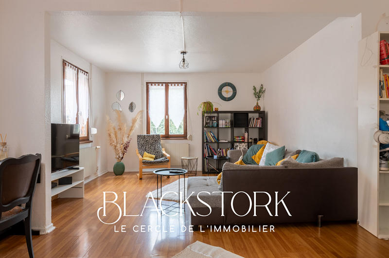 Appartement - 117 m² - 6 pièces