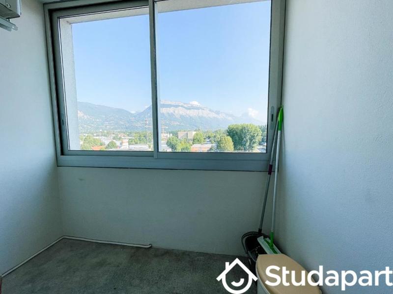 Appartement - 70 m² - 4 pièces