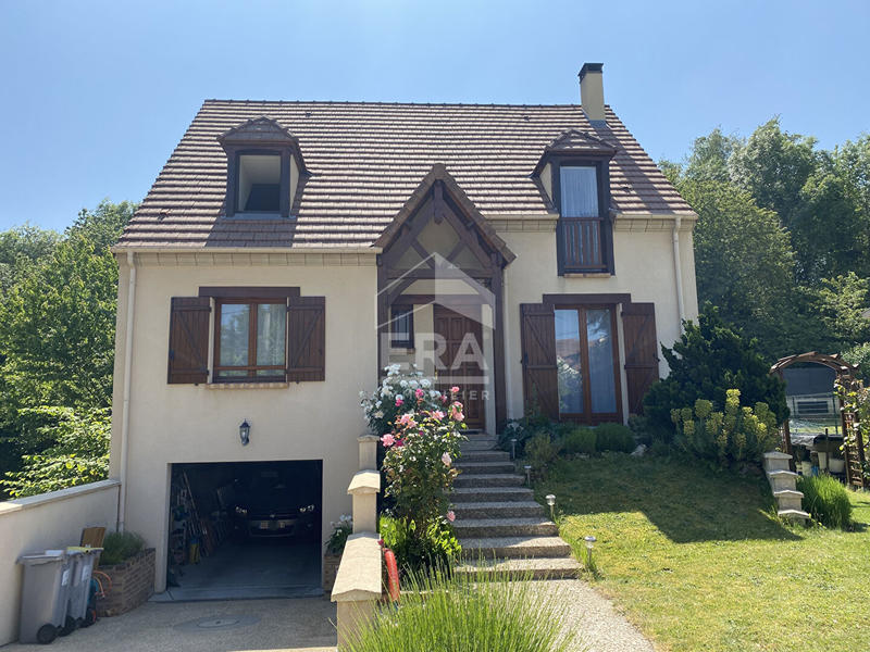 Maison - 136 m² - 6 pièces