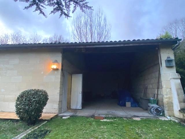 Grange - 485 m² - 2 pièces