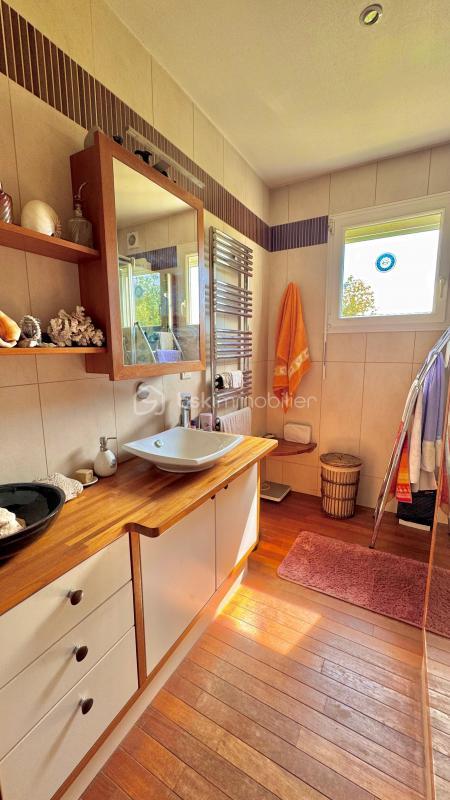 Maison traditionnelle - 122 m² - 5 pièces